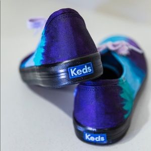 Keds